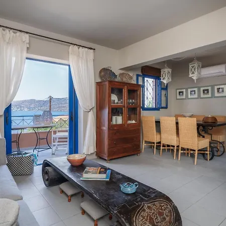 Absolute Aegina Holiday home *